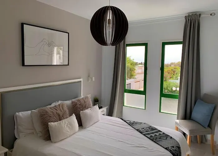 Coqueto Zua Con Piscina アパート